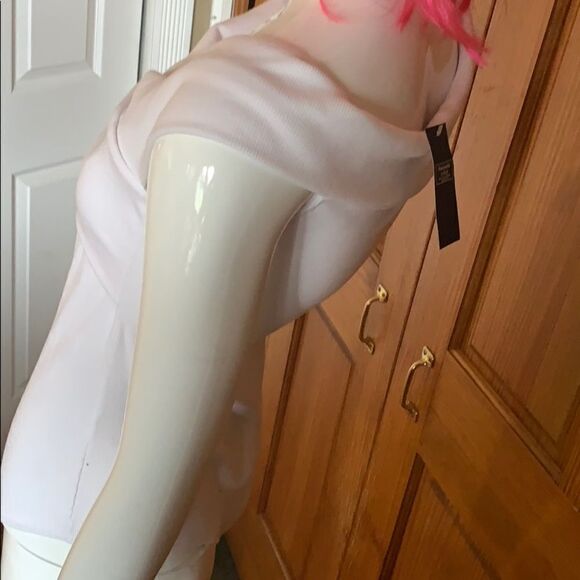 Abercrombie ribbed white by suit - Picture 3 of 4